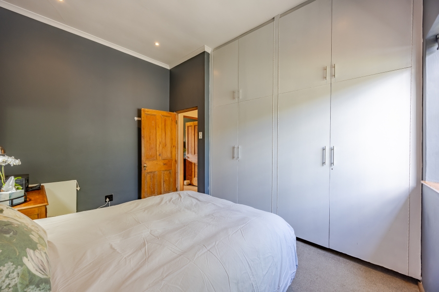 2 Bedroom Property for Sale in Harfield Village Western Cape